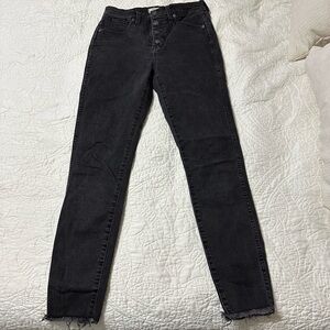 Madewell black skinny jeans buttons